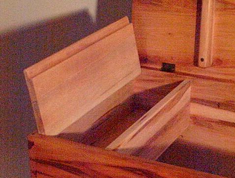 Lidded Till Open